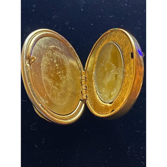 Avon Vintage Cameo Pin / Pendant / Perfume Locket - Victorian Reviv - Picture 3 of 4